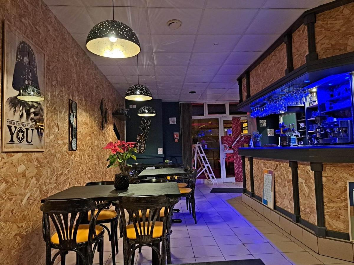 Hotel Les Deux Porches Verrieres  Exteriér fotografie