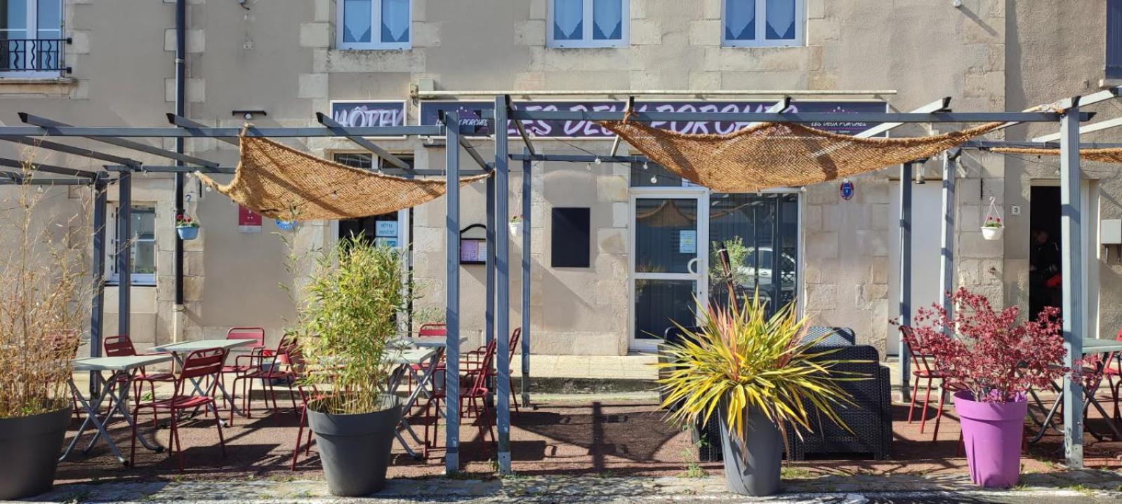 Hotel Les Deux Porches Verrieres  Exteriér fotografie